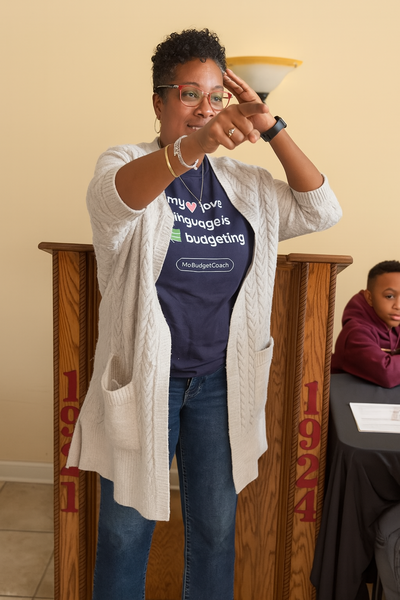 mia making a point with her hands